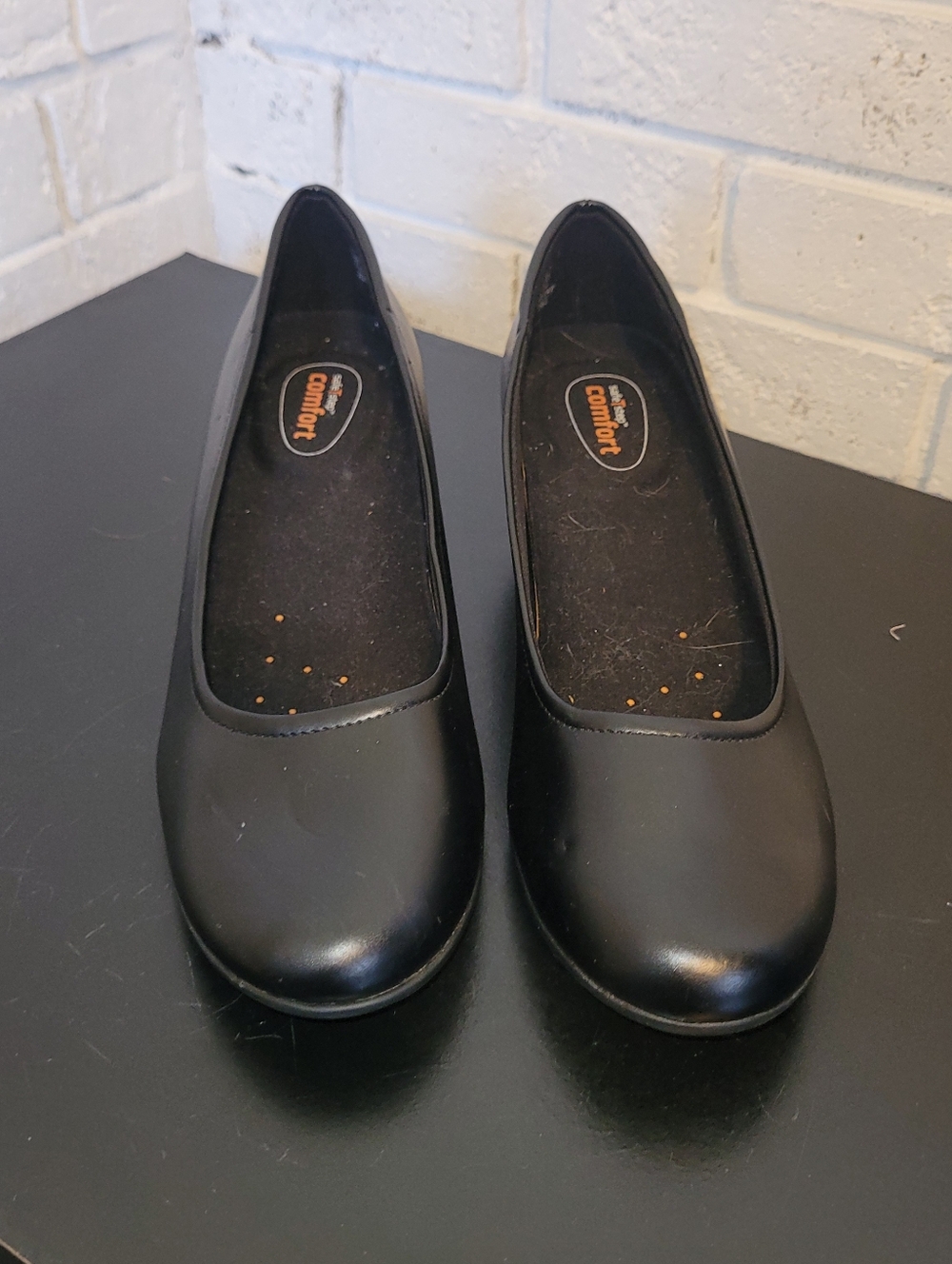 SafeStep Comfort Black Round Toe Pumps – Women’s Size 8 – Low Wedge Heel